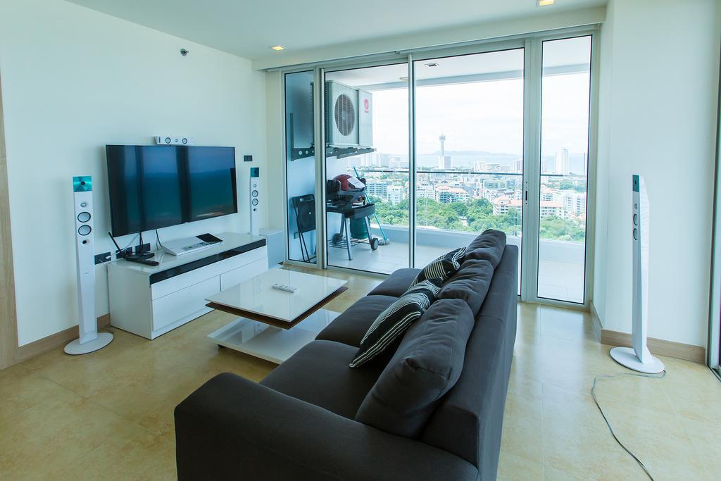 The Cliff Residence Condo Pattaya Rum bild