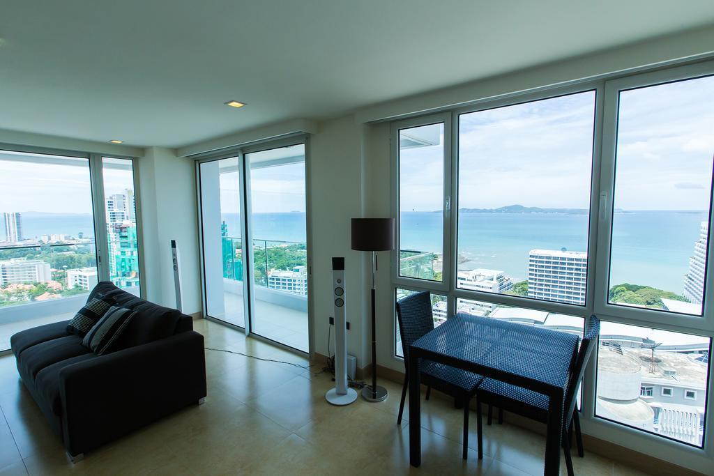 The Cliff Residence Condo Pattaya Rum bild