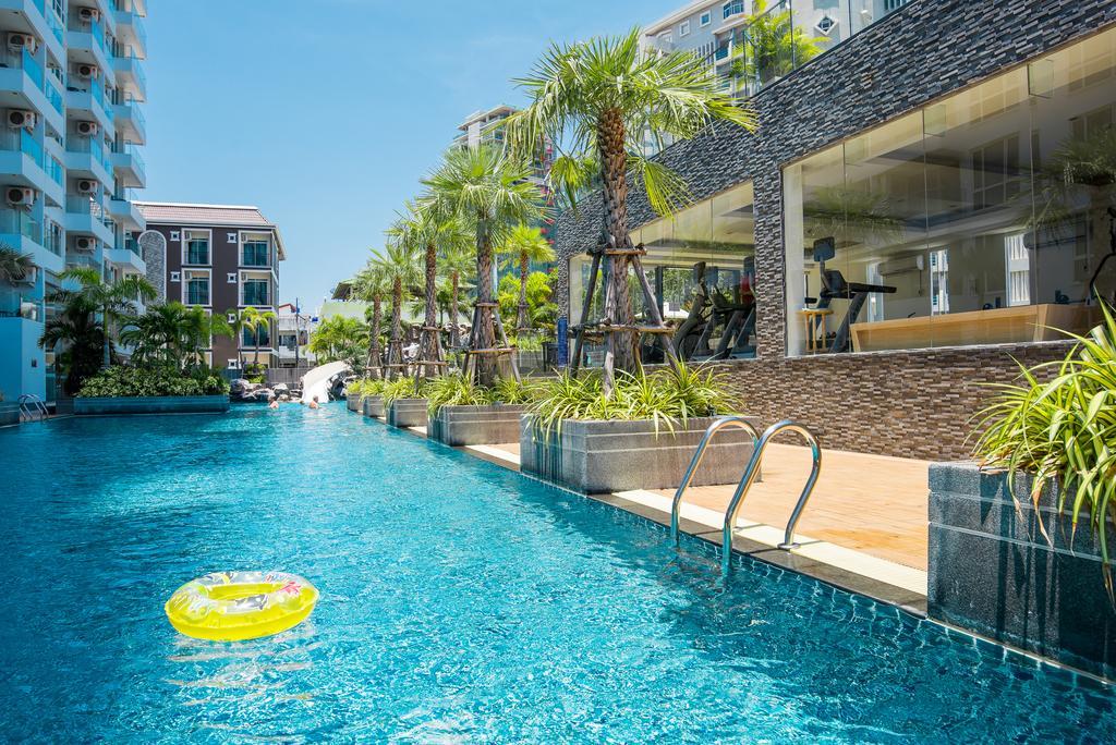 The Cliff Residence Condo Pattaya Exteriör bild