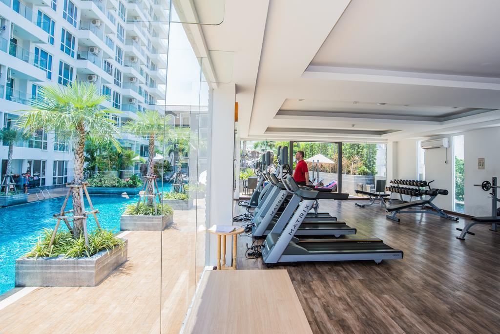 The Cliff Residence Condo Pattaya Exteriör bild